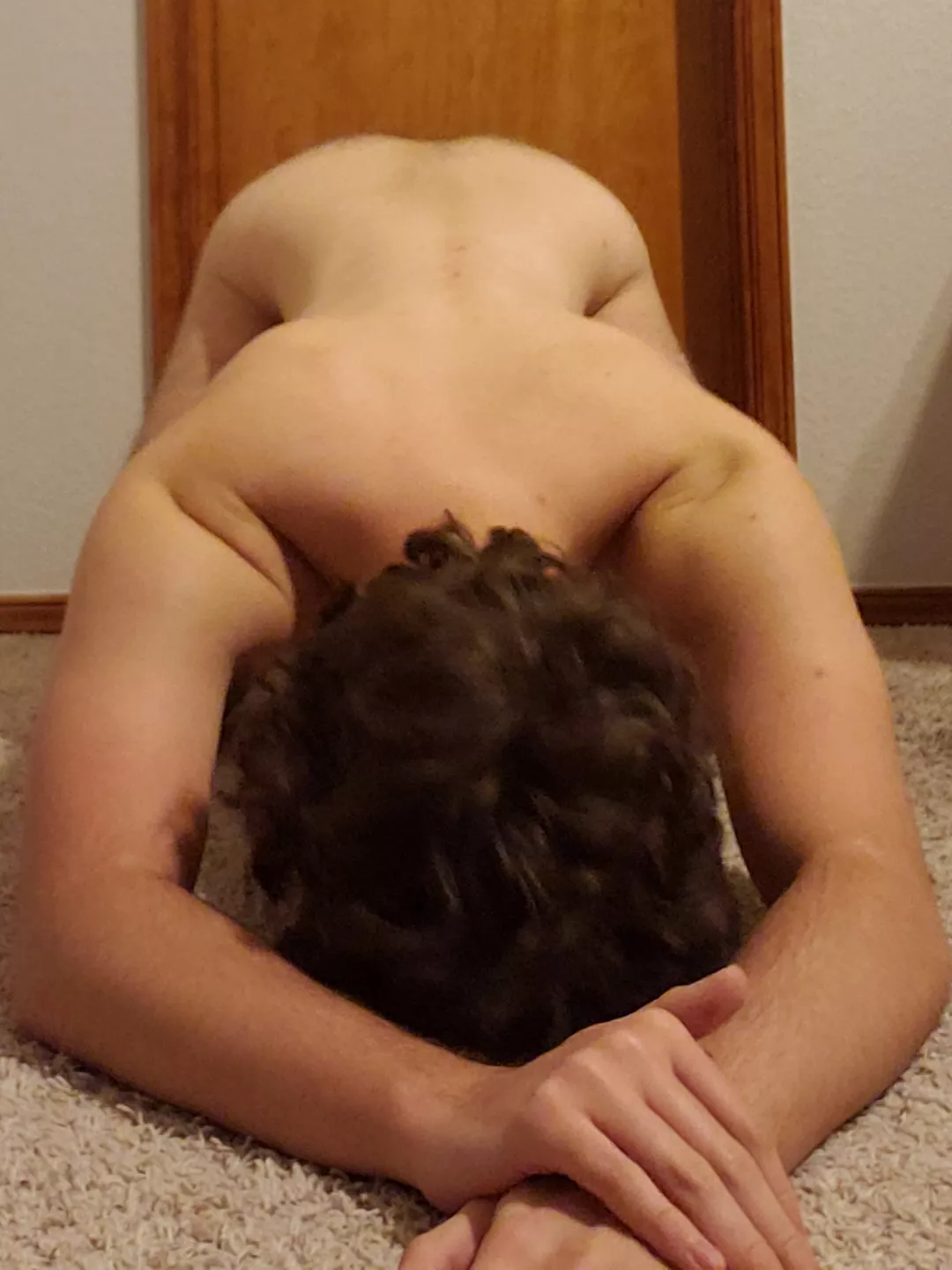 Always doing more poses. Give me more please