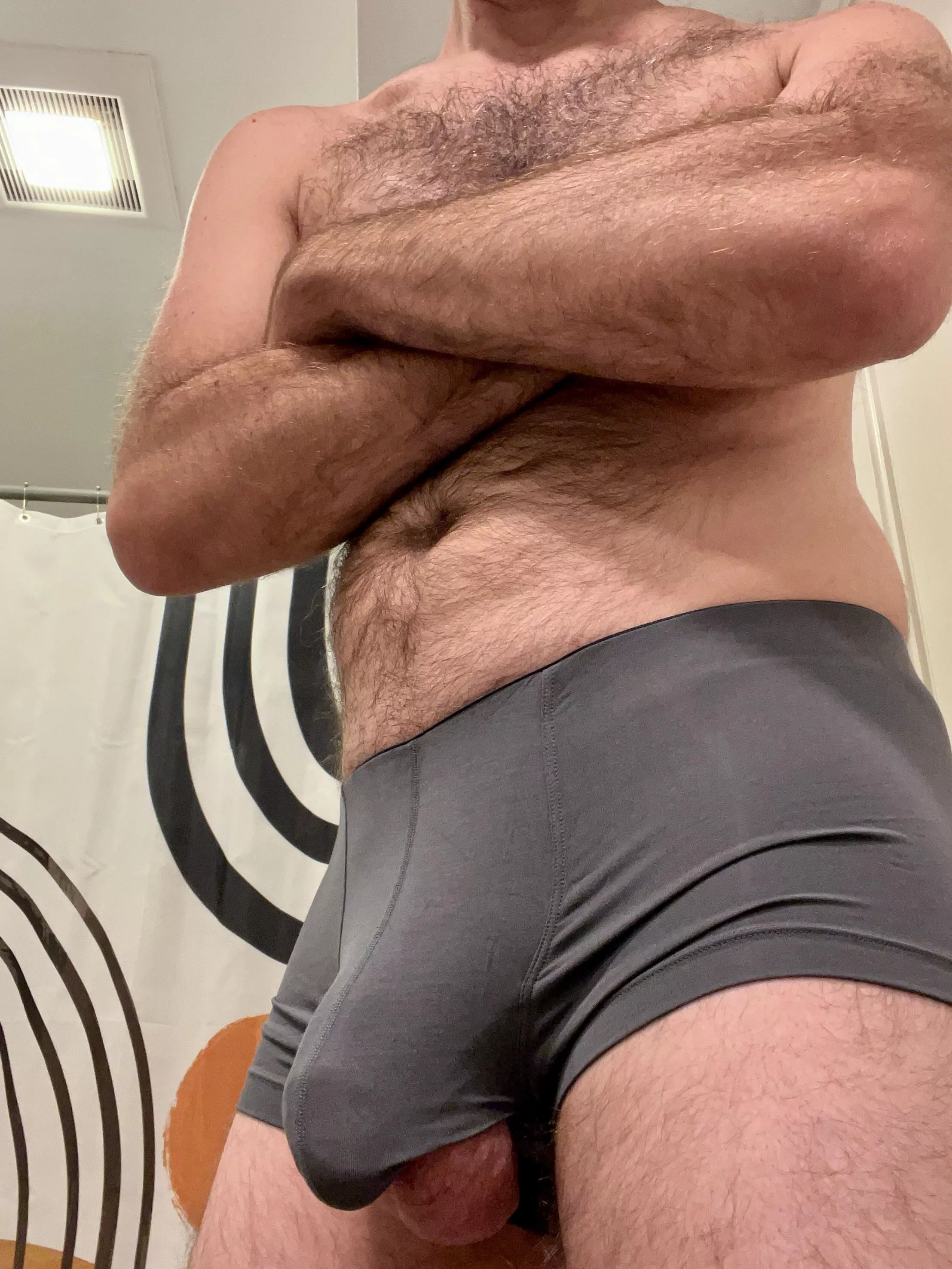 Any men here wear David Archy boxer briefs? Is this how they’re supposed to fit?