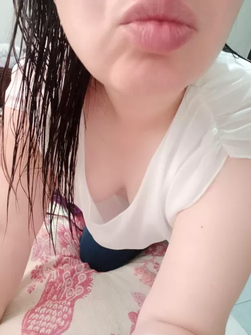 Anyone here into big, deep, wet kisses while making out?