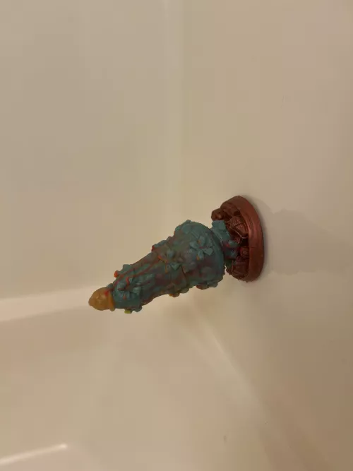 Bout to find out what the Christmas spirit really feels like. [XXX-Mas Tree, Twisted Fantasies]