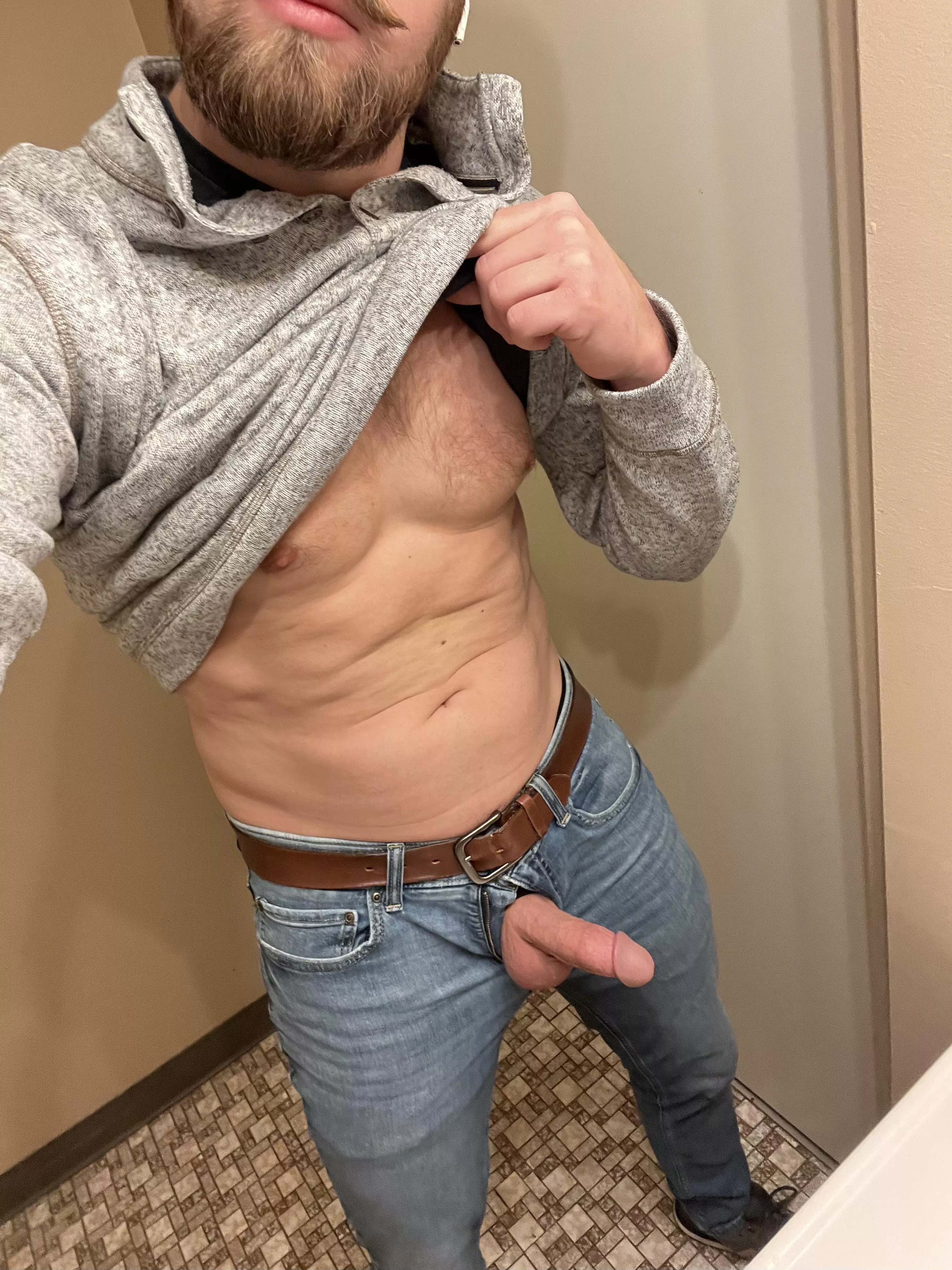 Dad’s pants shrank in the dryer (36)