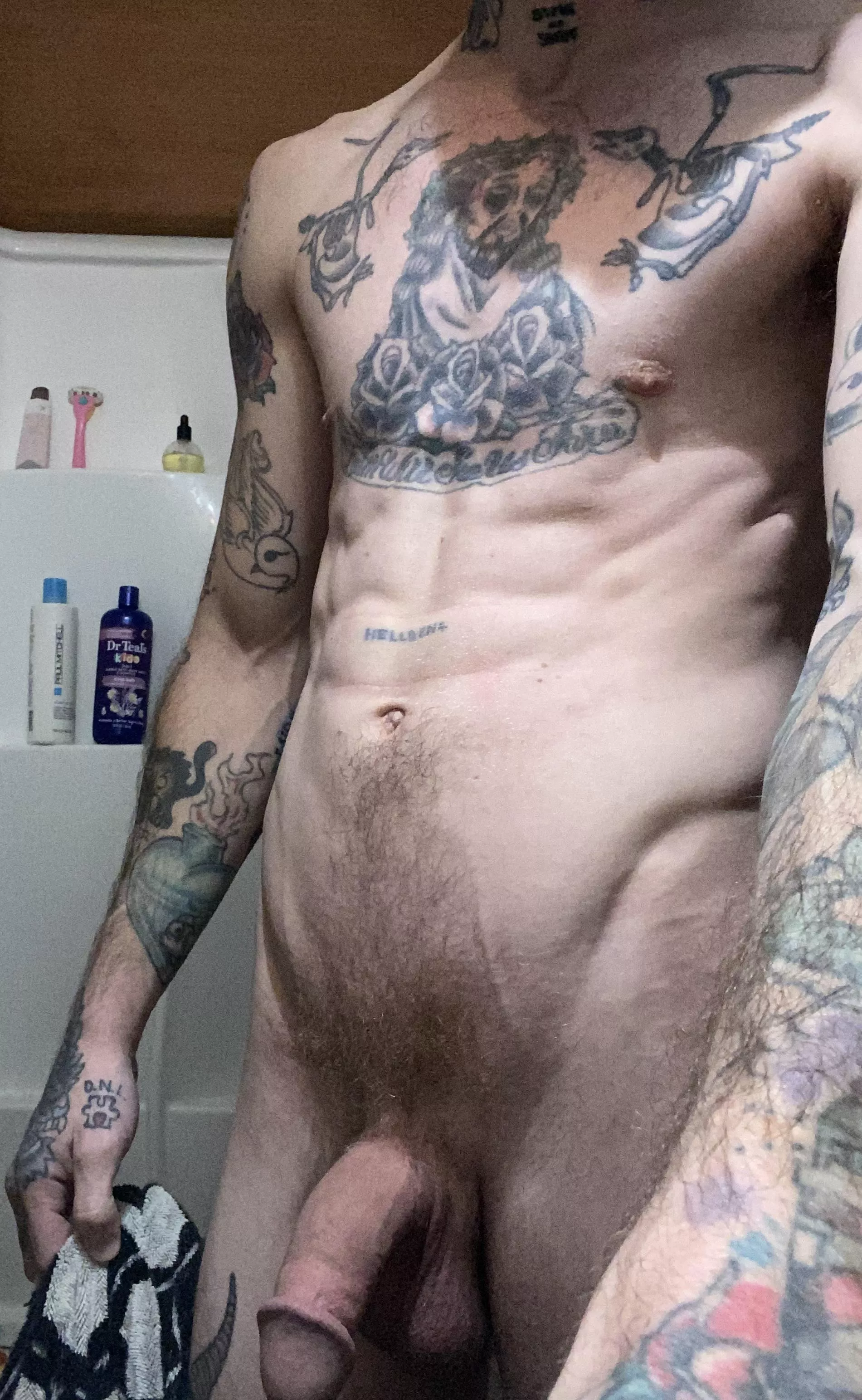 Don’t forget to was behind your ears 😉 more on THE SITE @clayruston