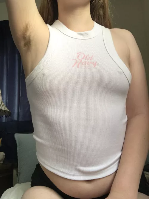 Extremely hairy equals extremely sexy, do you agree??