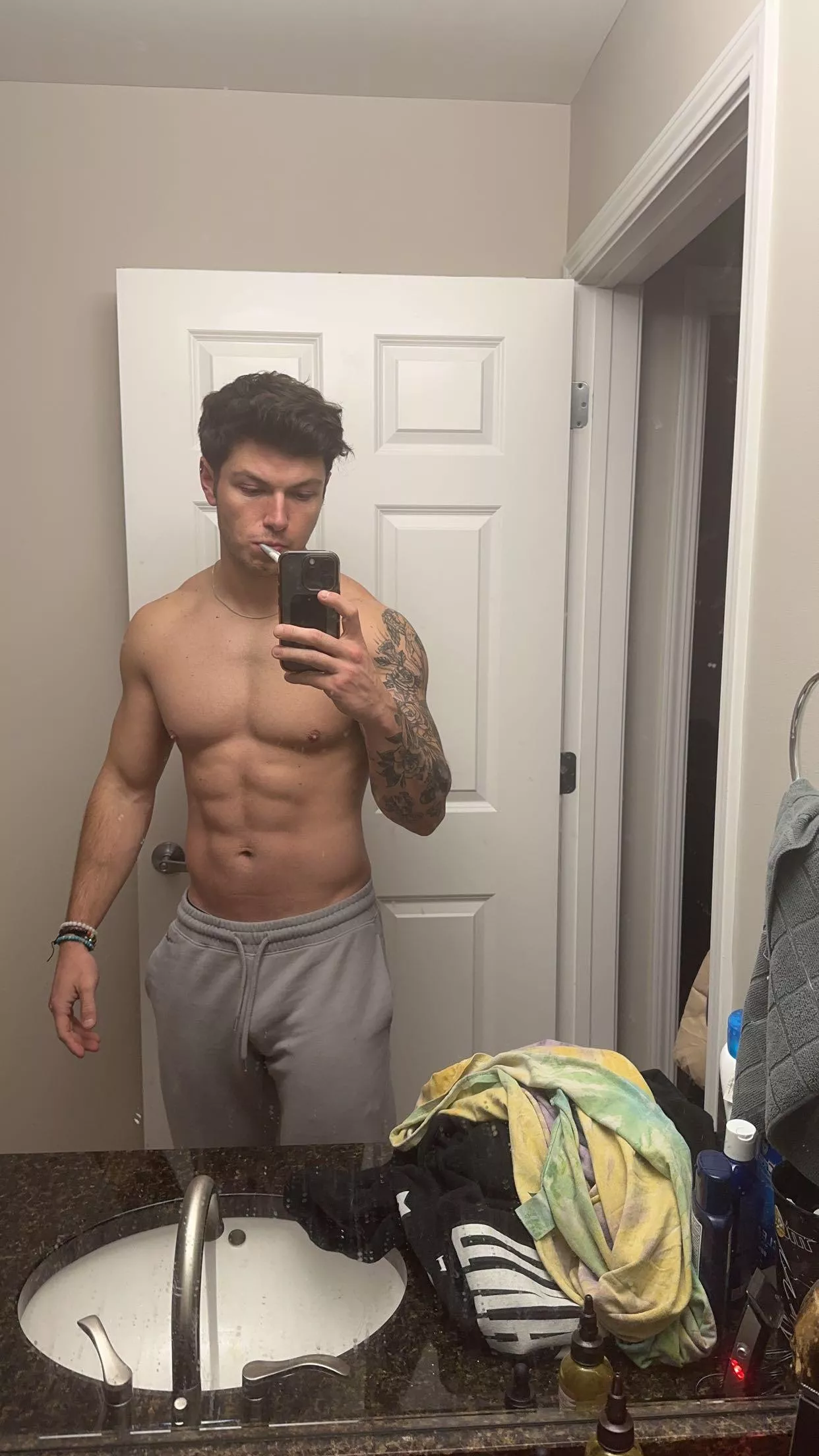 Gotta brush the teefs