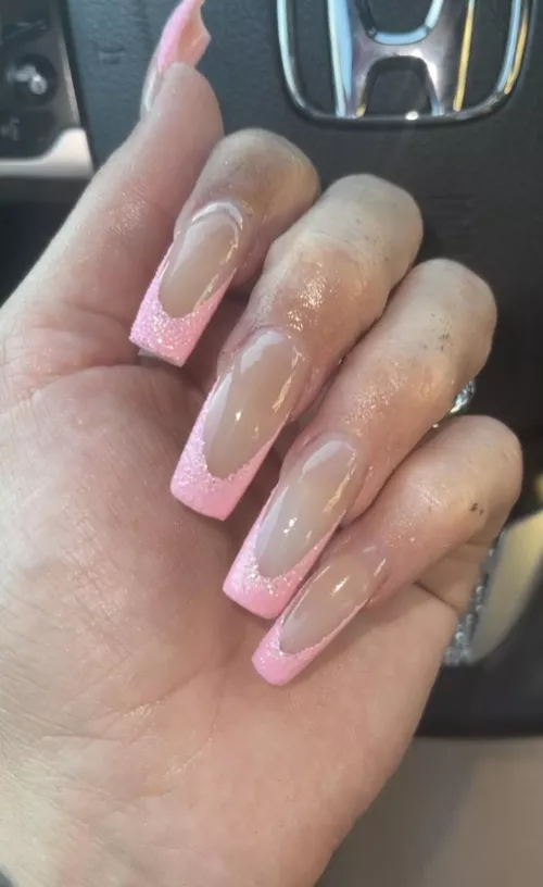 If you fund my next nail set I’ll let you choose the style 🥰