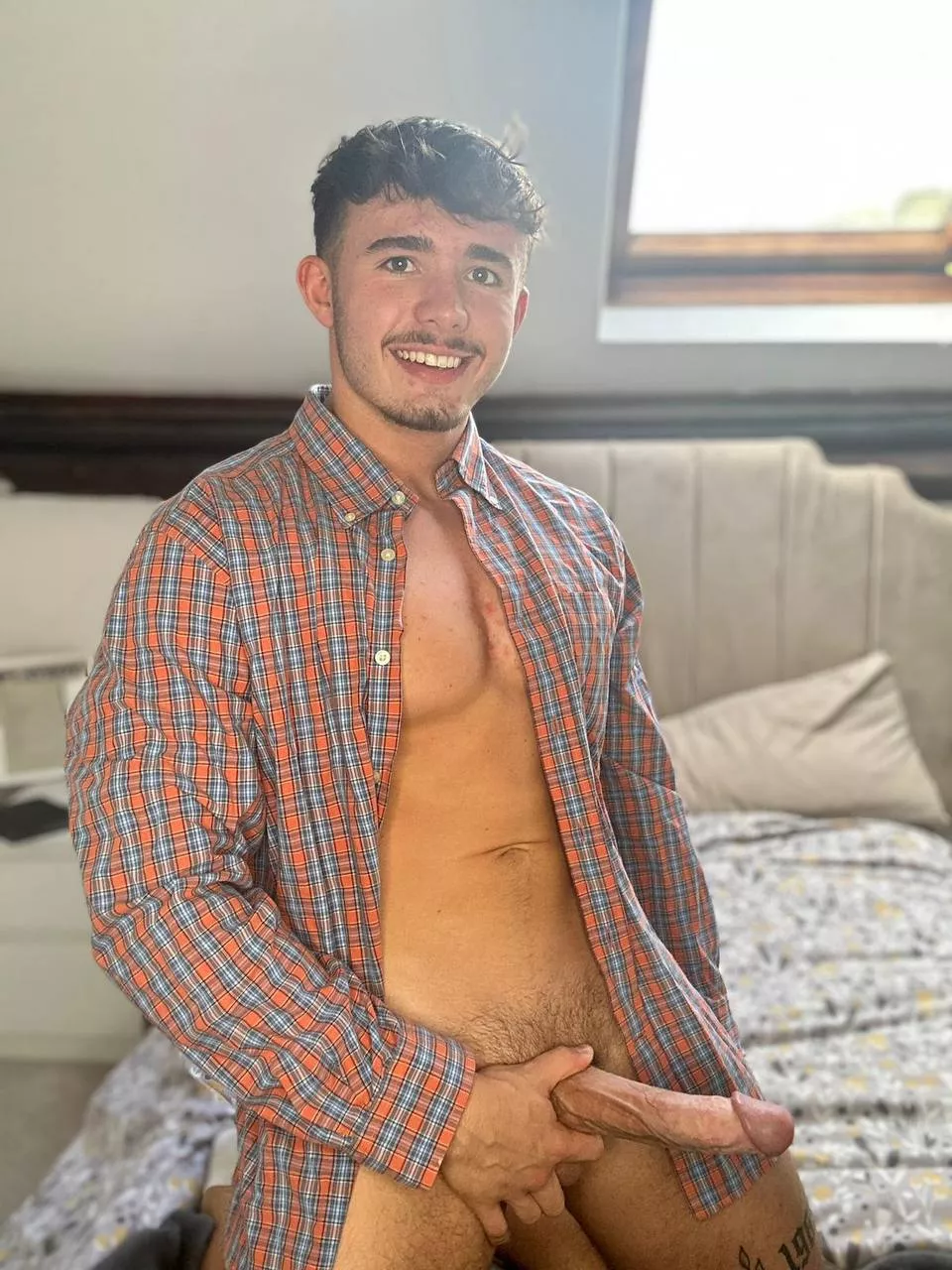 Is it cool if I send you pics like this??