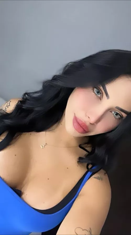 IUTR Longer hair is considered more attractive by other people