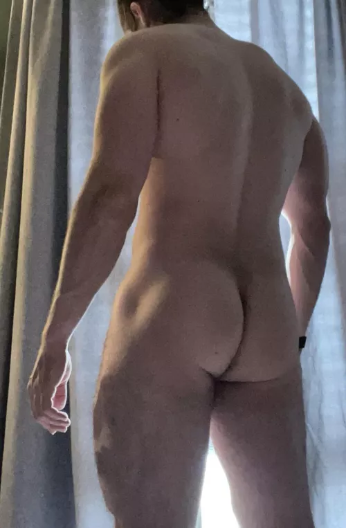 Leg day complete. Now to deal with this post-workout urge..