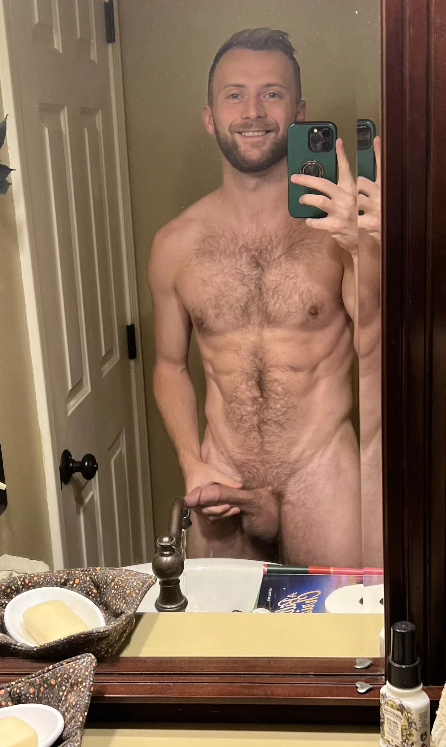 My faucet is leaking, wanna fix my pipes?