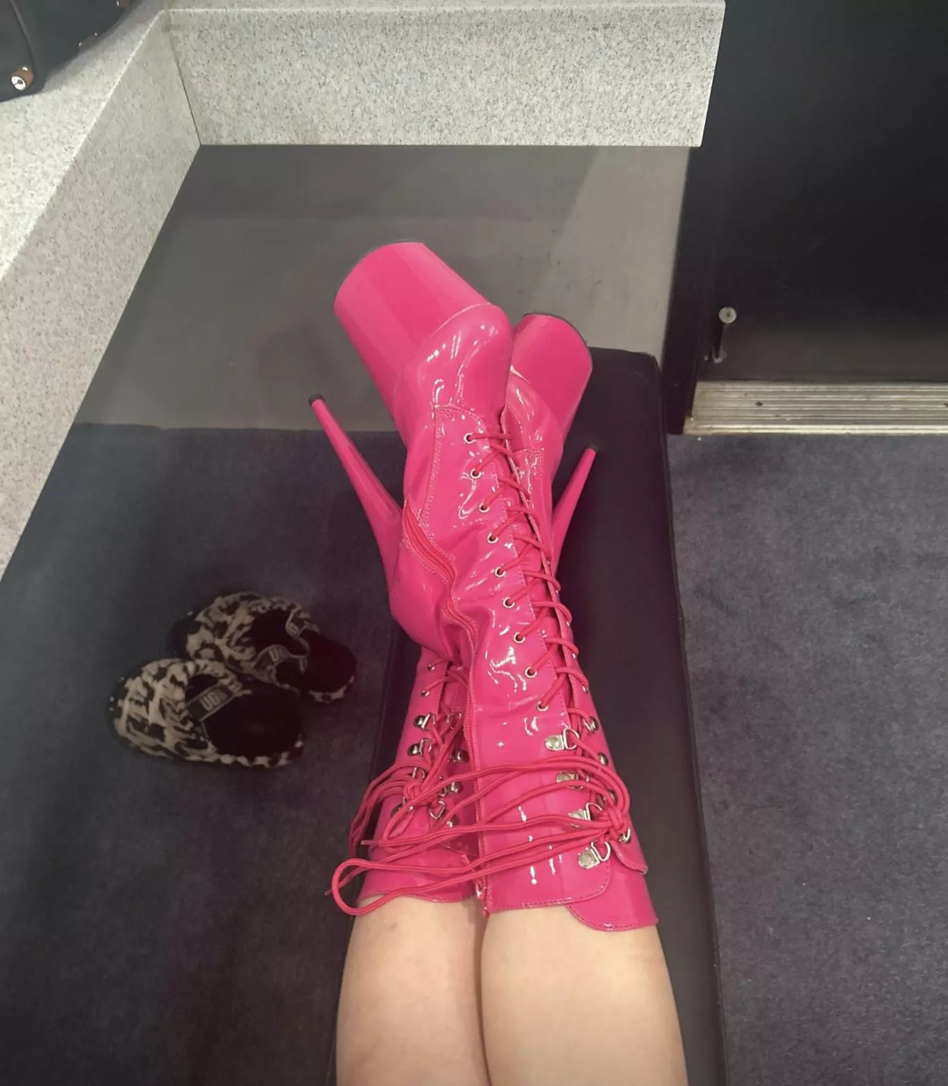 my favorite ball stompers >:)