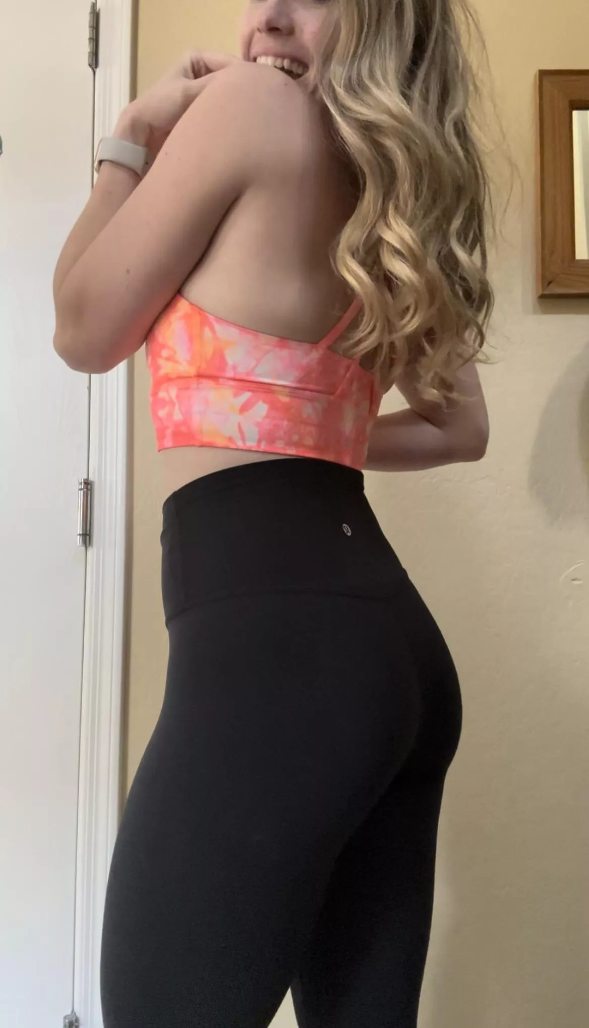 Oopsie, sorry didn’t mean to distract you 🥵