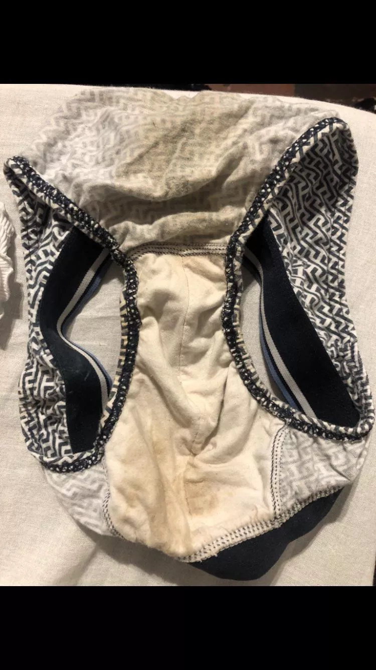 Pee, skid and sweat - 5 day wear