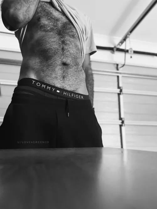 s1ep3: This post is not sponsored by Tommy H.