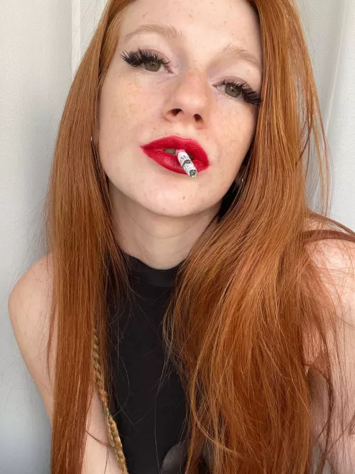 Smoking girl❤️