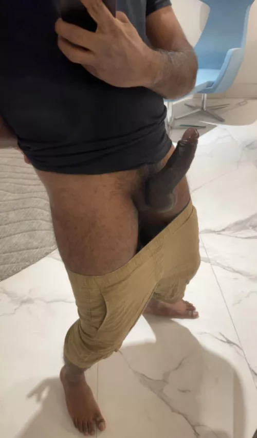 The most bricked up rock hard dick on here 🍆💪