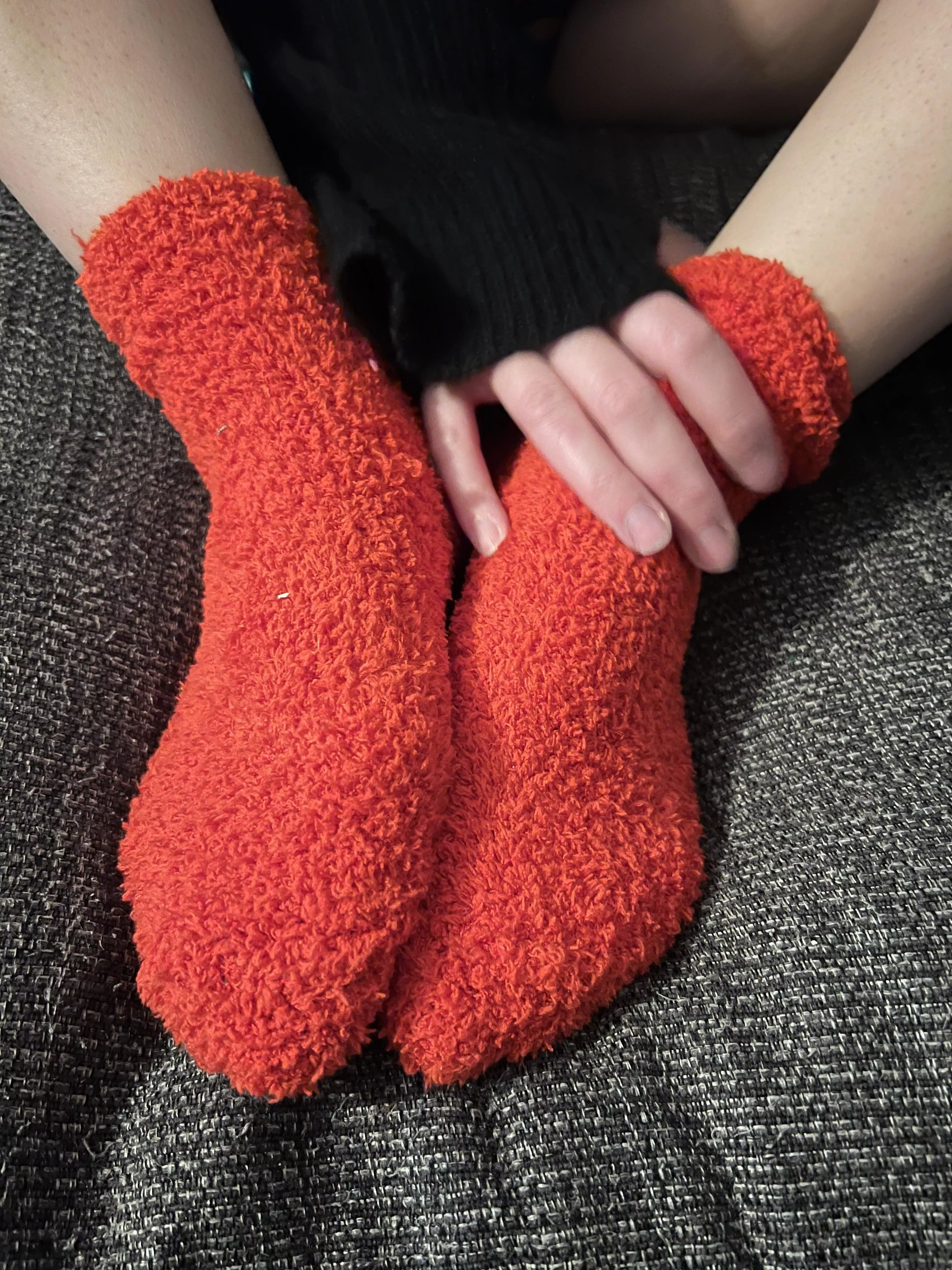 Toes were cold, Now they’re sweaty!!