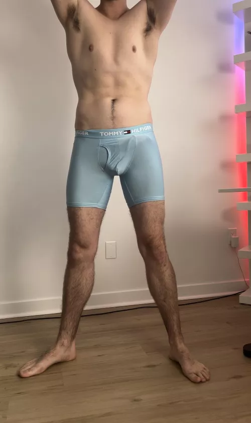 Would you look at my bulge in the gym?