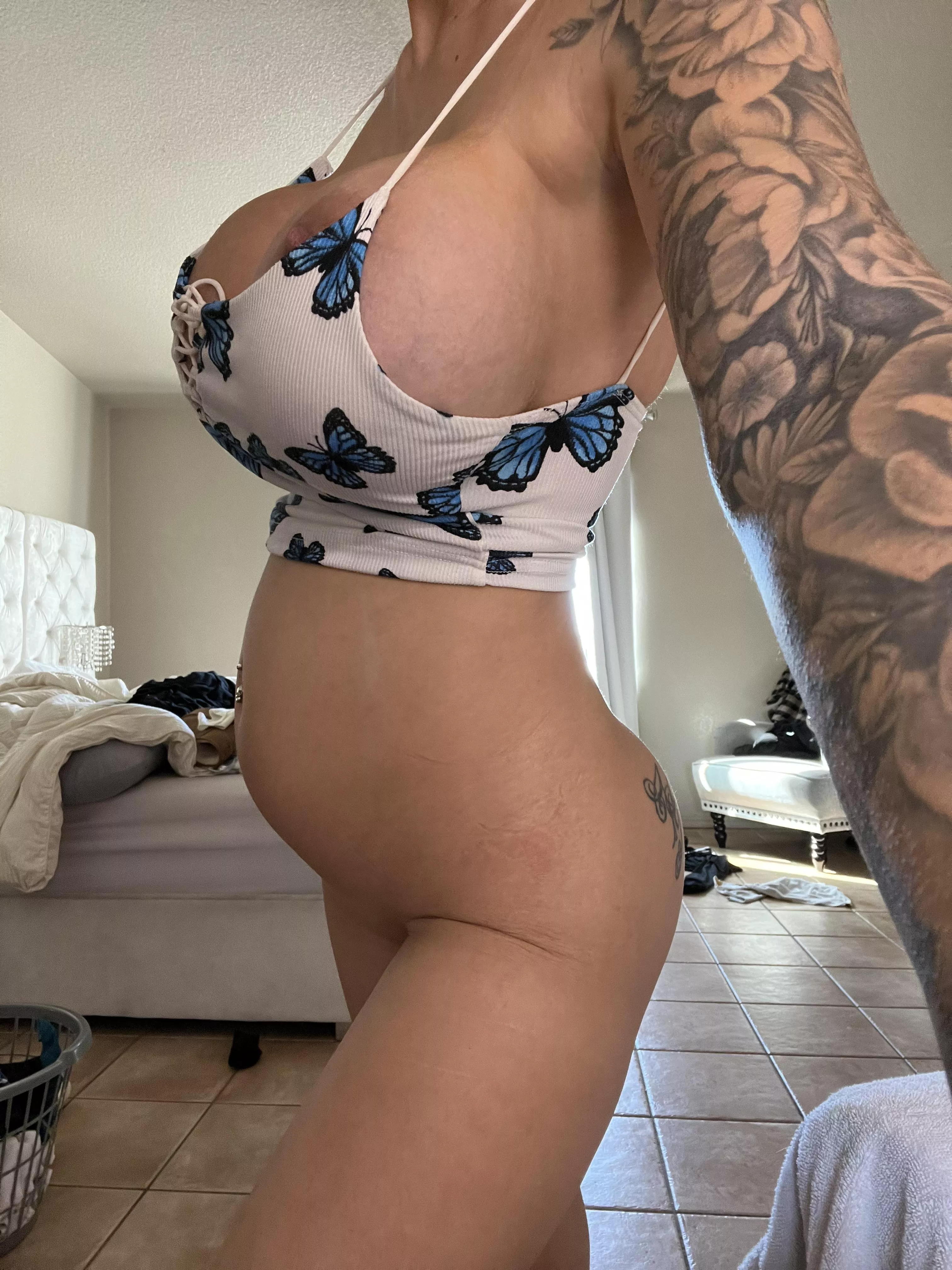 Would you play with these swollen pregnant titties? 😛