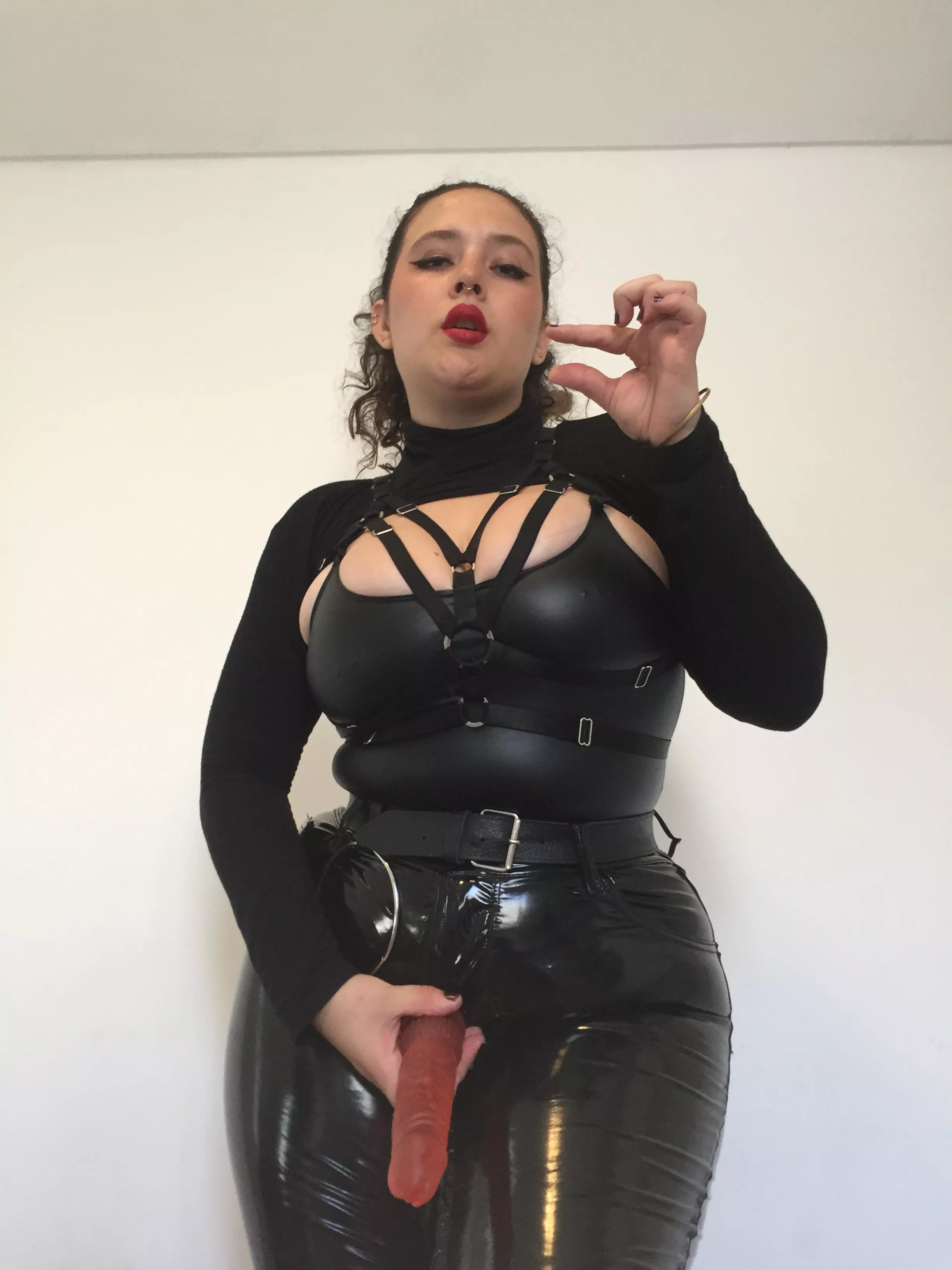 You think you can fuck me with that tiny thing? Don't make laugh, now bend over and let me show what a nice cock looks like