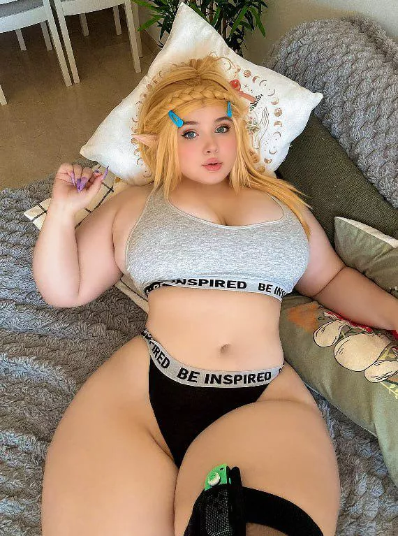 Zelda (The Legend of Zelda) by Bunnie_wifey