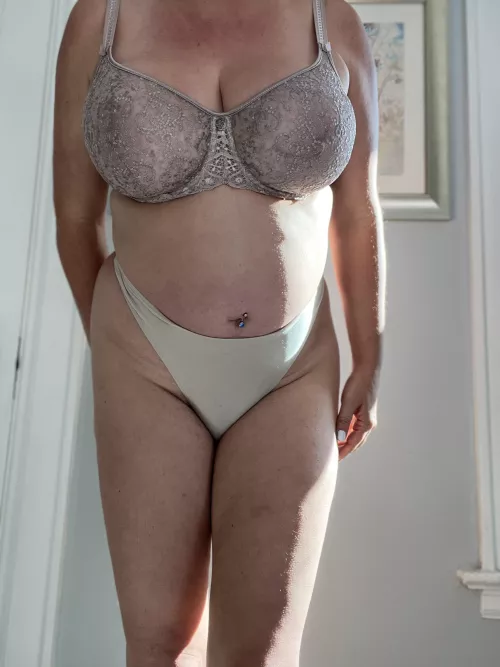 40 and chubby, but we can do it in the bright sunshine, right? None of this turning the lights off!