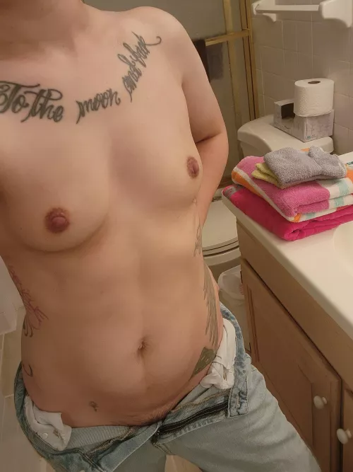 Am I a milf in my mom jeans