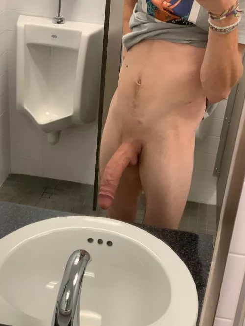 Are you for or against mix washrooms?!!