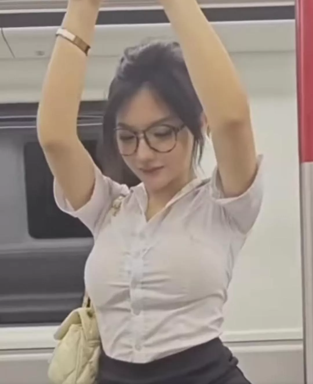 Does anyone know her name?