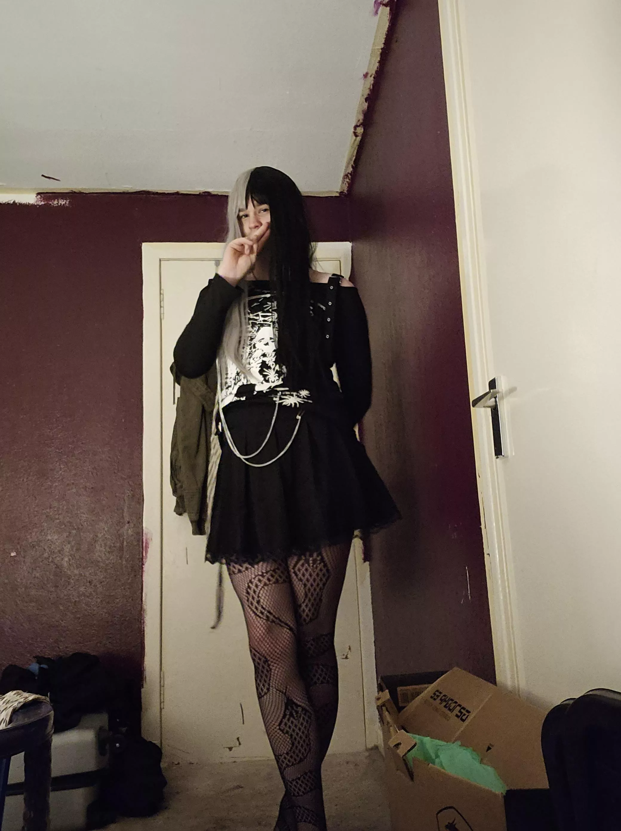 First post 🥺(you don't see the mess)