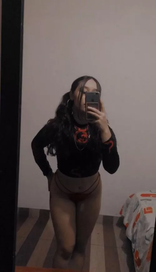 I want your cock, this girl in the mirror