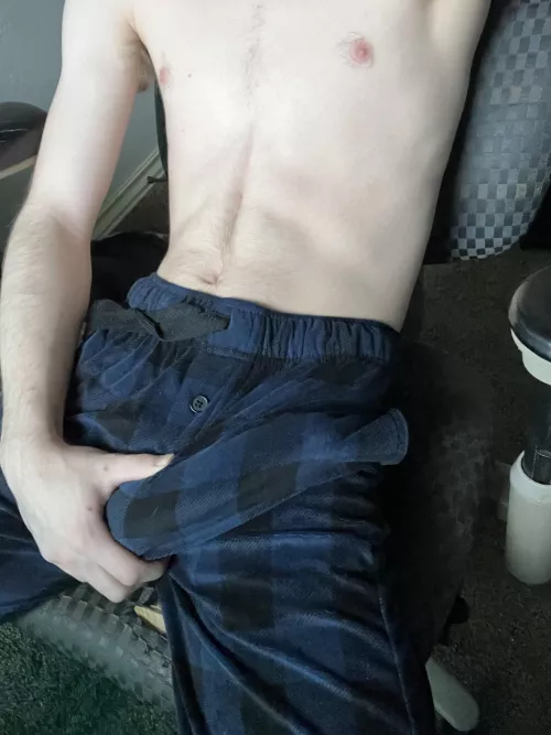 I woke up with this, could you help?