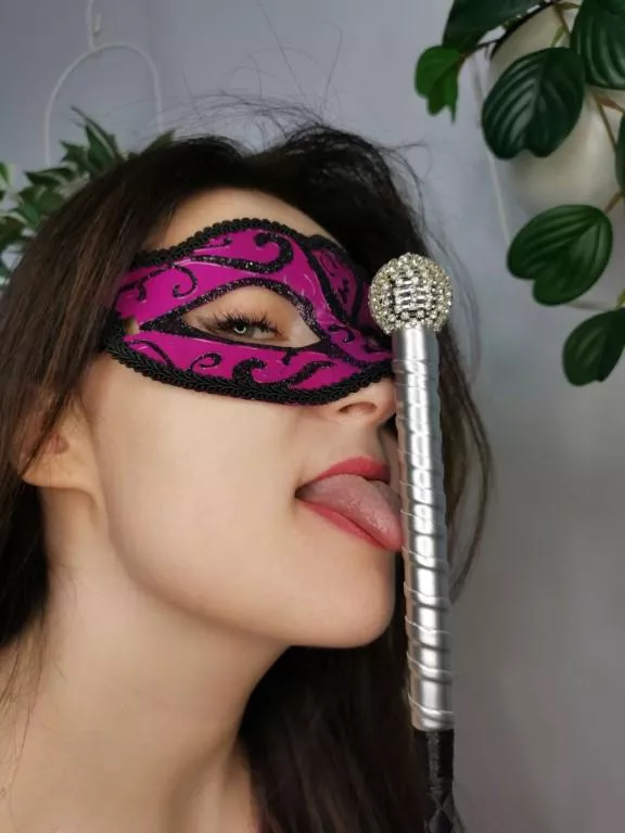 Imagine that this is your 🍆