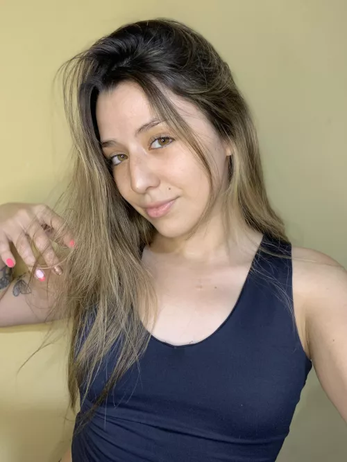 Just hope u are into petite girls