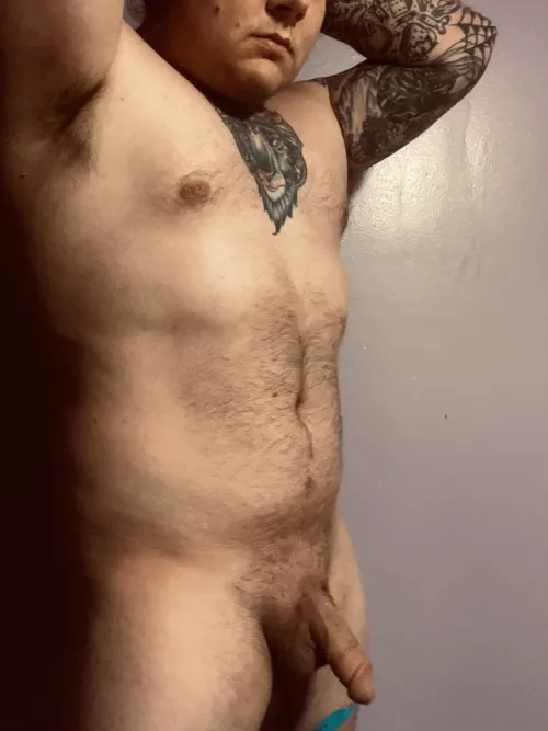 Sometimes I feel good about my body. How would you make me feel good? 😈