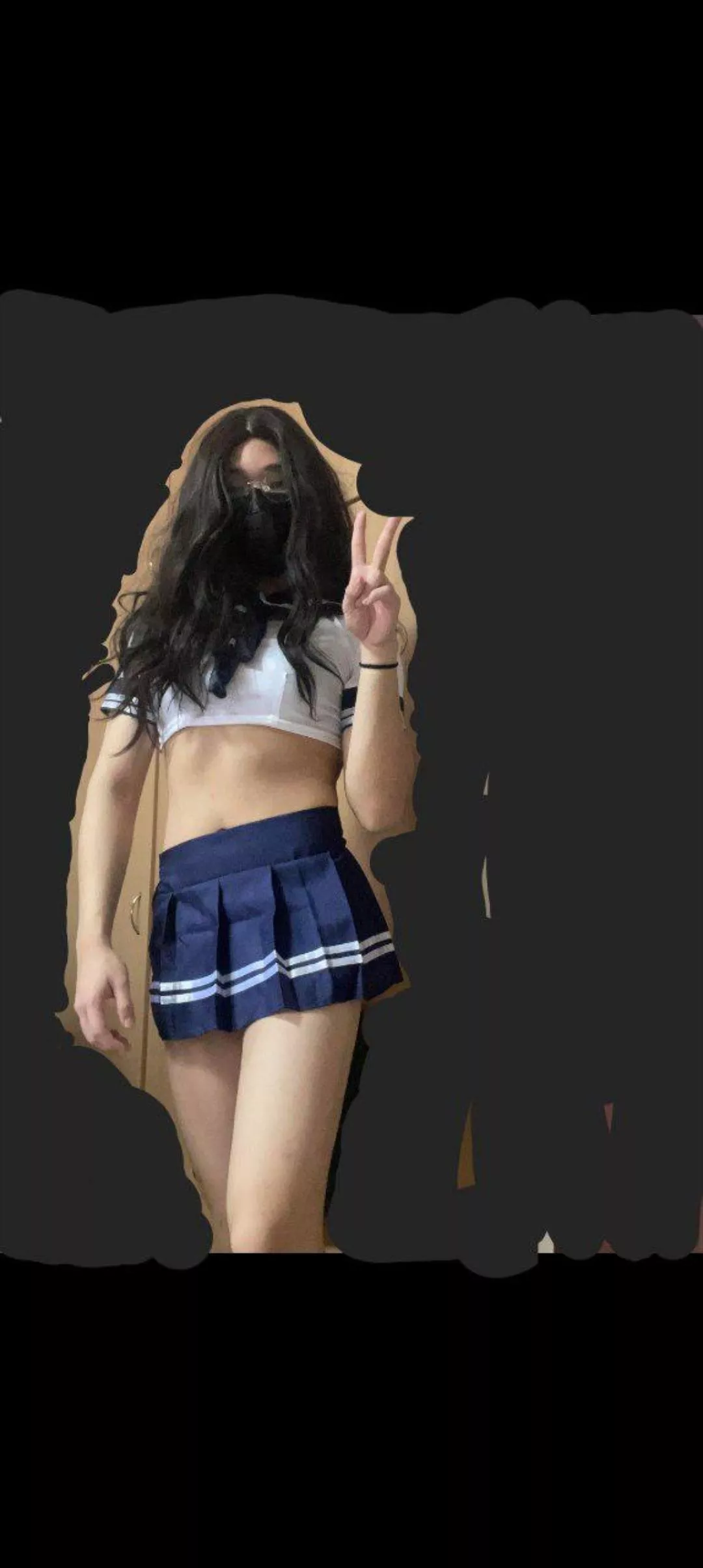 The skirt's a bit too short, dont you think?