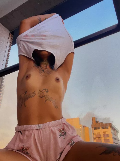 would you date an alt tattooed girl even with small titties?