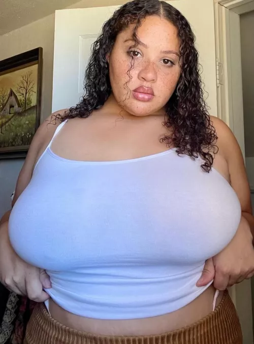 24F interested in being online cake/potentially IP