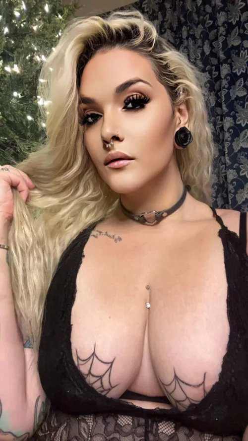 Add me @caspian_jane_xx