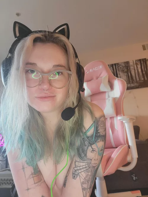 Am I your type? 😏