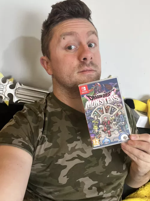 anyone else gonna be picking up Dragon Quest Monsters today? 😍