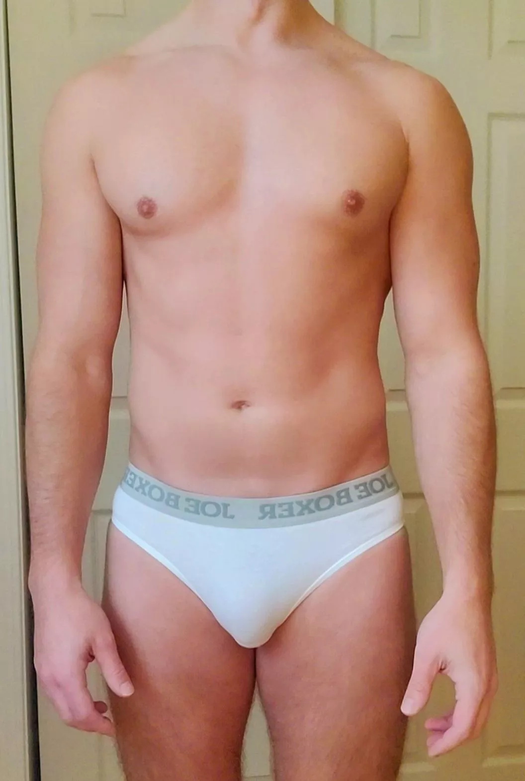 Are these considered tighty whities since they don't have a fly?