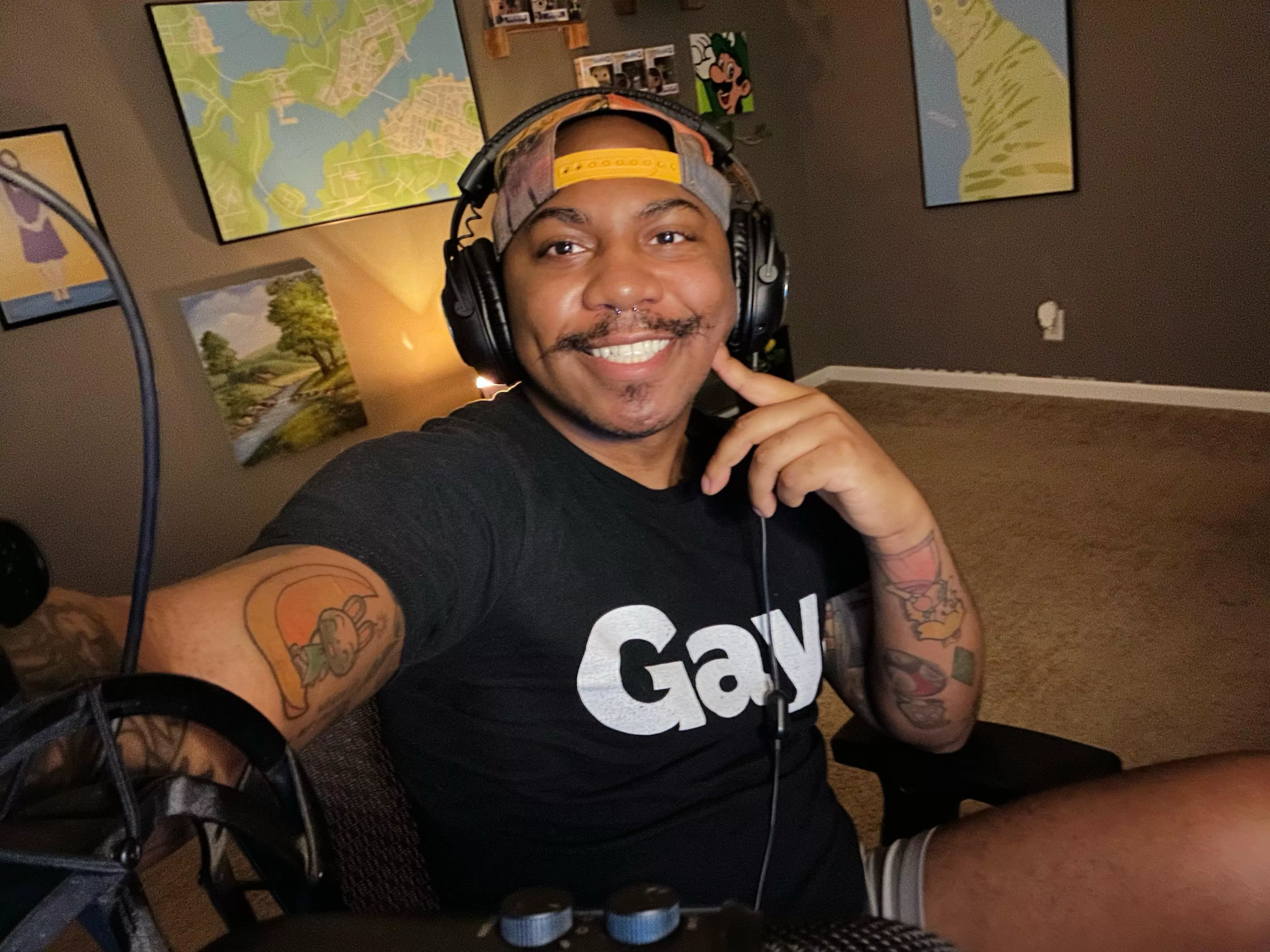 Bonus points of working from home is gayming on the side