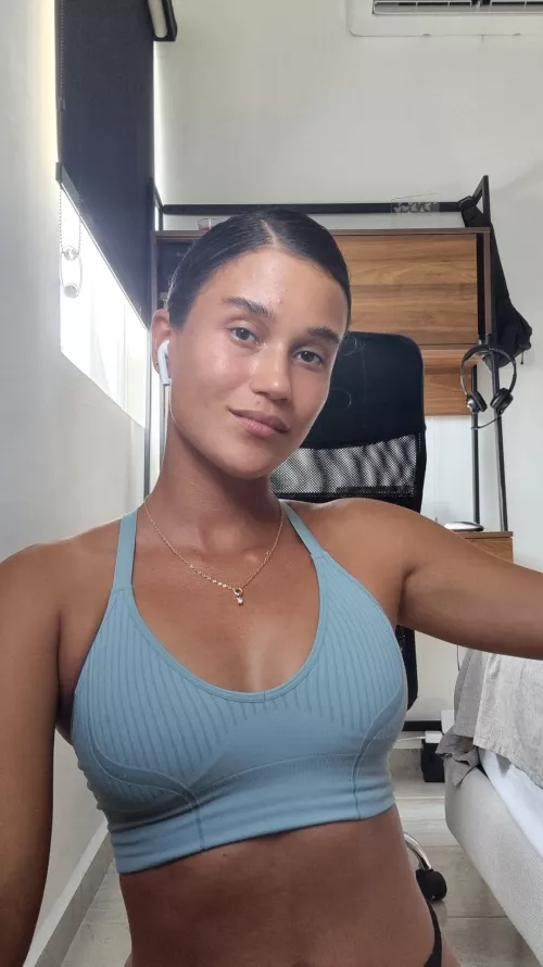 Colombian x Frenchie natural and tanned