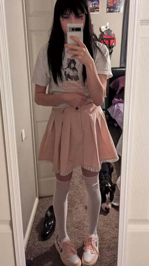 Do you prefer girly or goth aesthetics?