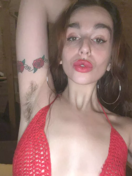 do you wanna kiss me on my lips or pits?