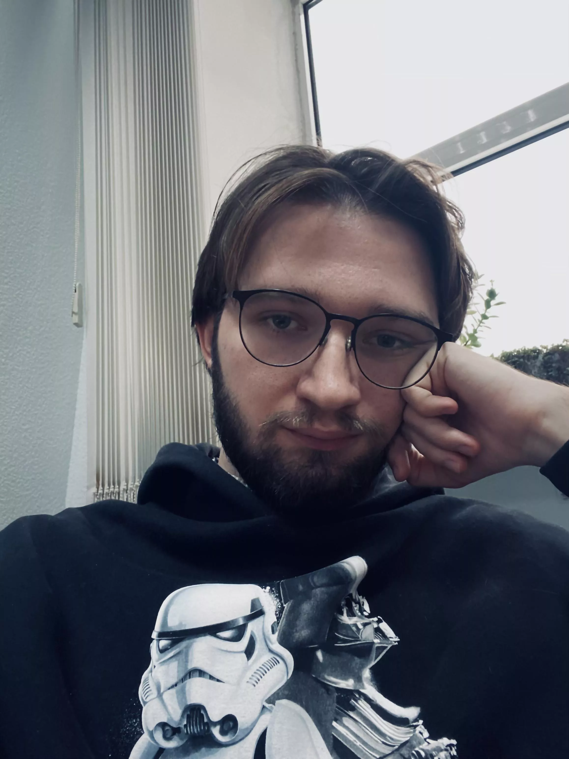 Hey, I’m 26 m looking for chat 🤚🏻