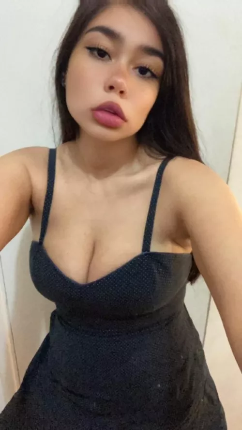 I just luv my vintage dress