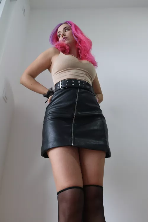 I love my skirt