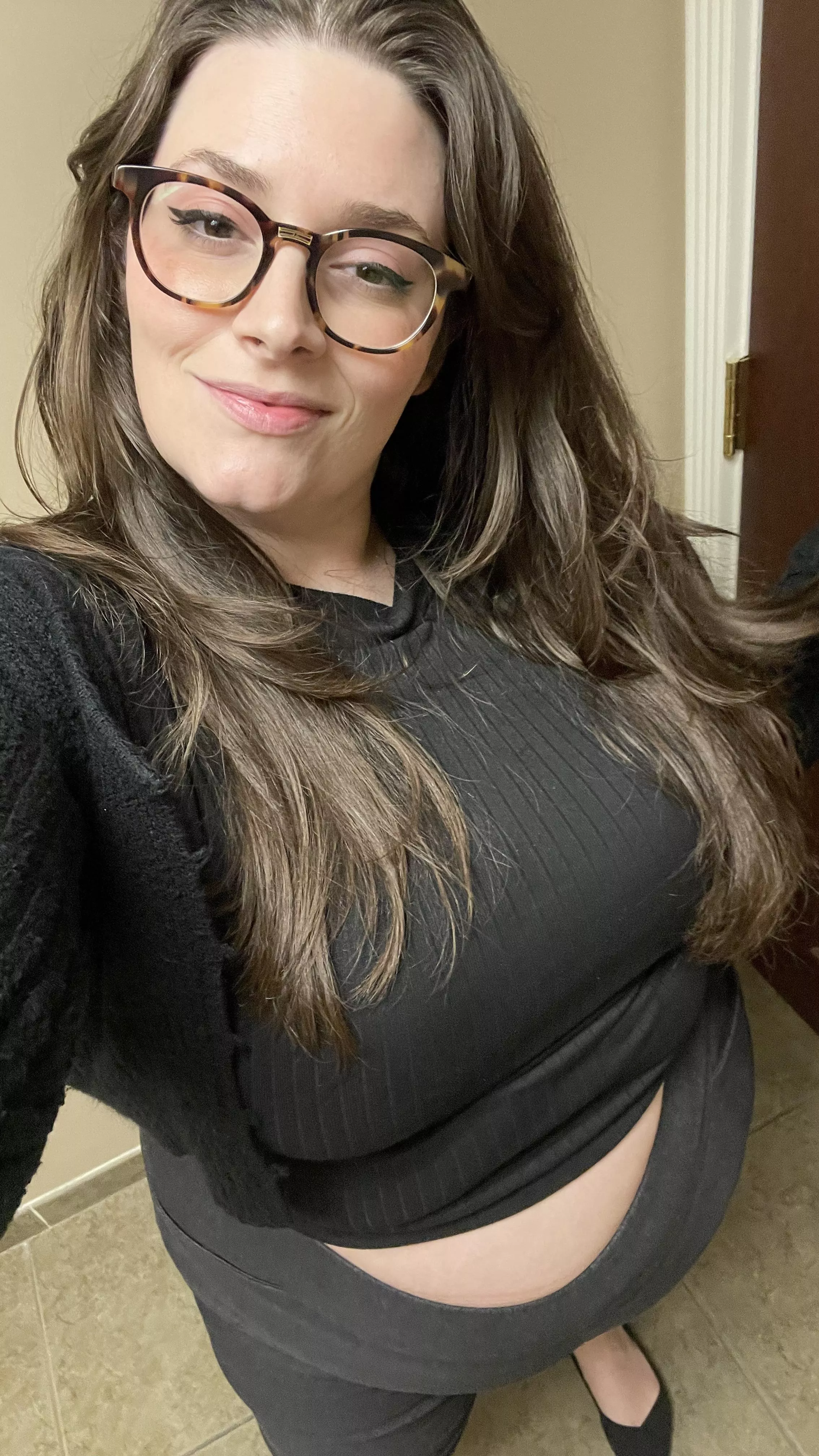 If you’re into soft chubby girls follow me <3 @lunaxthicky