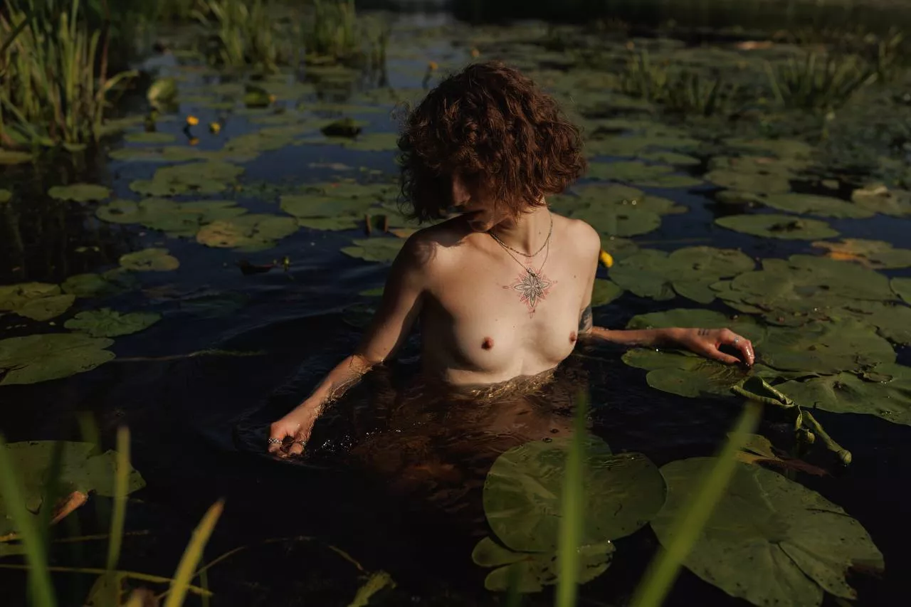 Leave the size of your penis and I'll tell you if it fits inside me or not